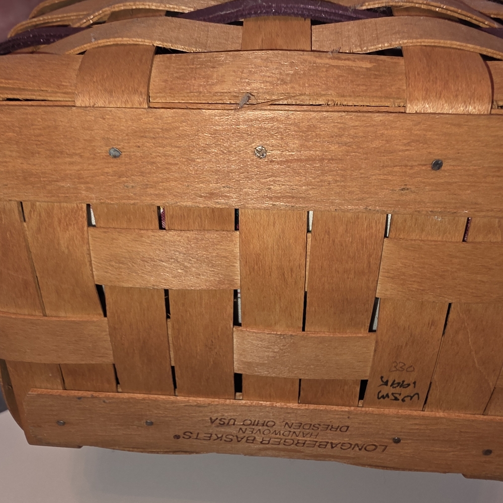 Longaberger Floral-Lined Woven Wood Basket with Pink Trim 1995 Easter Basket - Picture 5 of 10